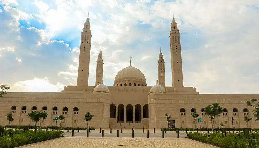 Best Time to Visit Oman: A Guide to Weather and Seasons